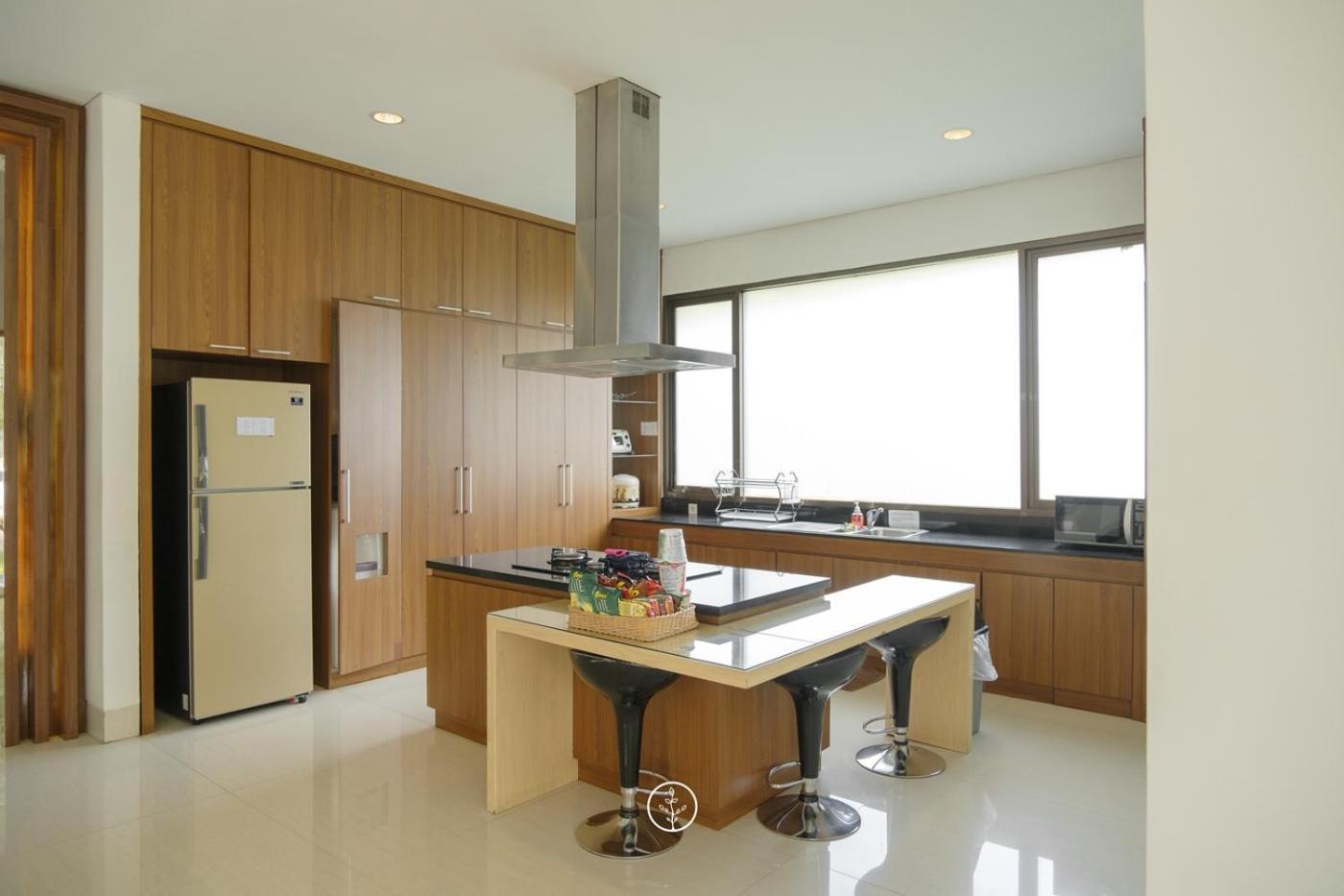 Hikari Hill View Villa 7 Bedrooms With A Private Swimming Pool And Billiard Bandung Eksteriør bilde