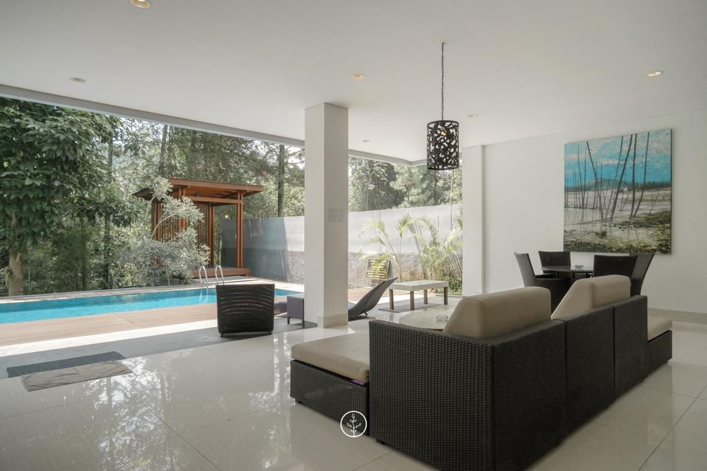 Hikari Hill View Villa 7 Bedrooms With A Private Swimming Pool And Billiard Bandung Eksteriør bilde